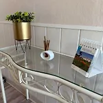 2 Separes 2 Et 5 Couchages Au Rez-de-chaussee A Chambretaud, 5 Min Puy Du Fou