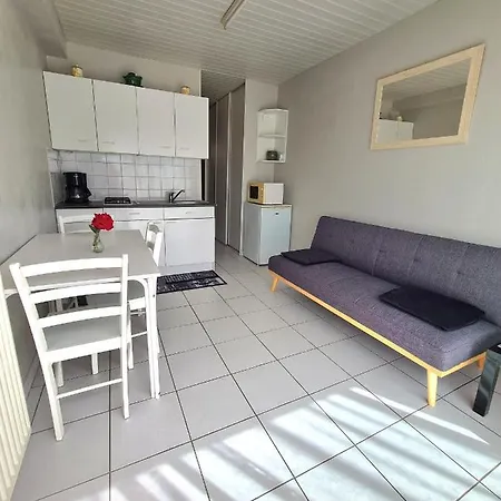 2 Separes 2 Et 5 Couchages Au Rez-de-chaussee A Chambretaud, 5 Min Puy Du Fou شقة Chambretaud