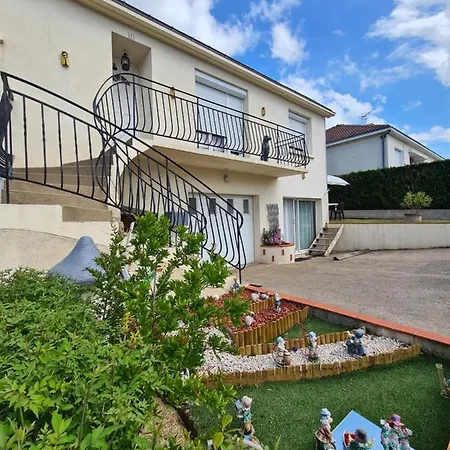 2 Separes 2 Et 5 Couchages Au Rez-de-chaussee A Chambretaud, 5 Min Puy Du Fou * Chambretaud