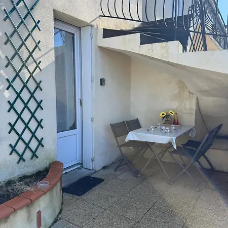 2 Séparés 2 Et 5 Couchages Au Rez-de-chaussée à Chambretaud, 5 Min Puy Du Fou