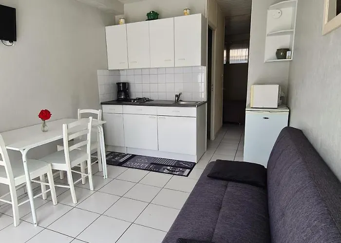 Appartement 2 Separes 2 Et 5 Couchages Au Rez-de-chaussee A Chambretaud, 5 Min Puy Du Fou *