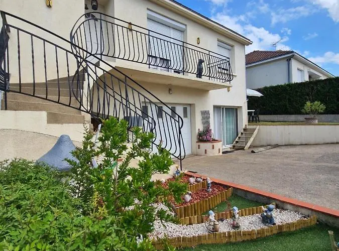 2 Separes 2 Et 5 Couchages Au Rez-de-chaussee A Chambretaud, 5 Min Puy Du Fou * Chambretaud